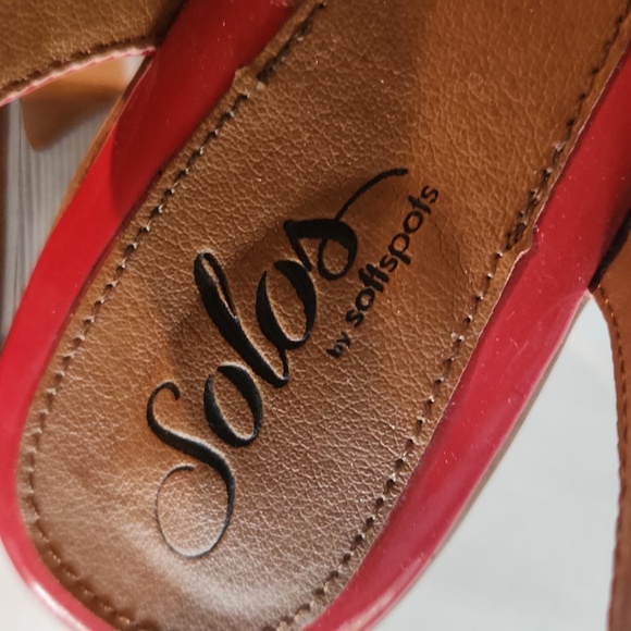 Solos by Softspots Red Heels - Picture 2 of 12